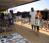 Travel-Zimbabwe-craft-market-0135