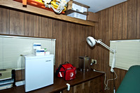 110429_DBX4427